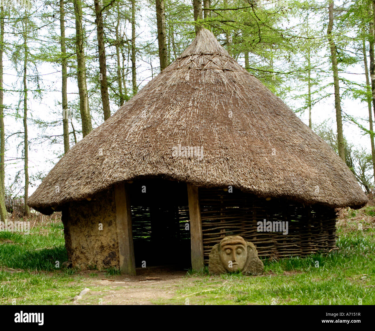 Iron age roundhouse hires stock photography and images Alamy