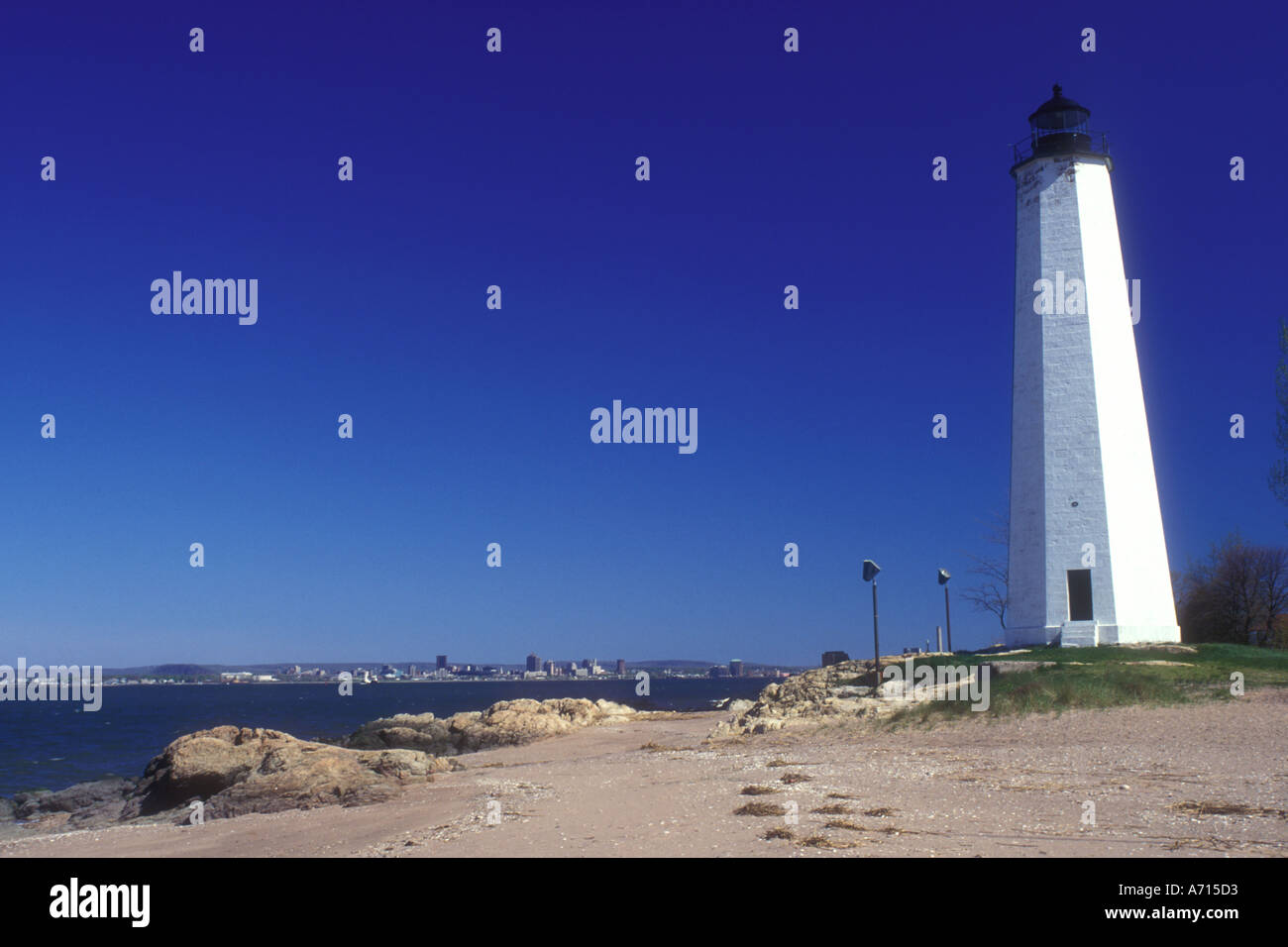 Lighthouse point park new haven hi-res stock photography and images - Alamy