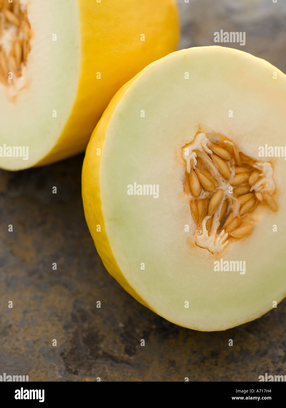 Cross section honeydew melon hires stock photography and images Alamy