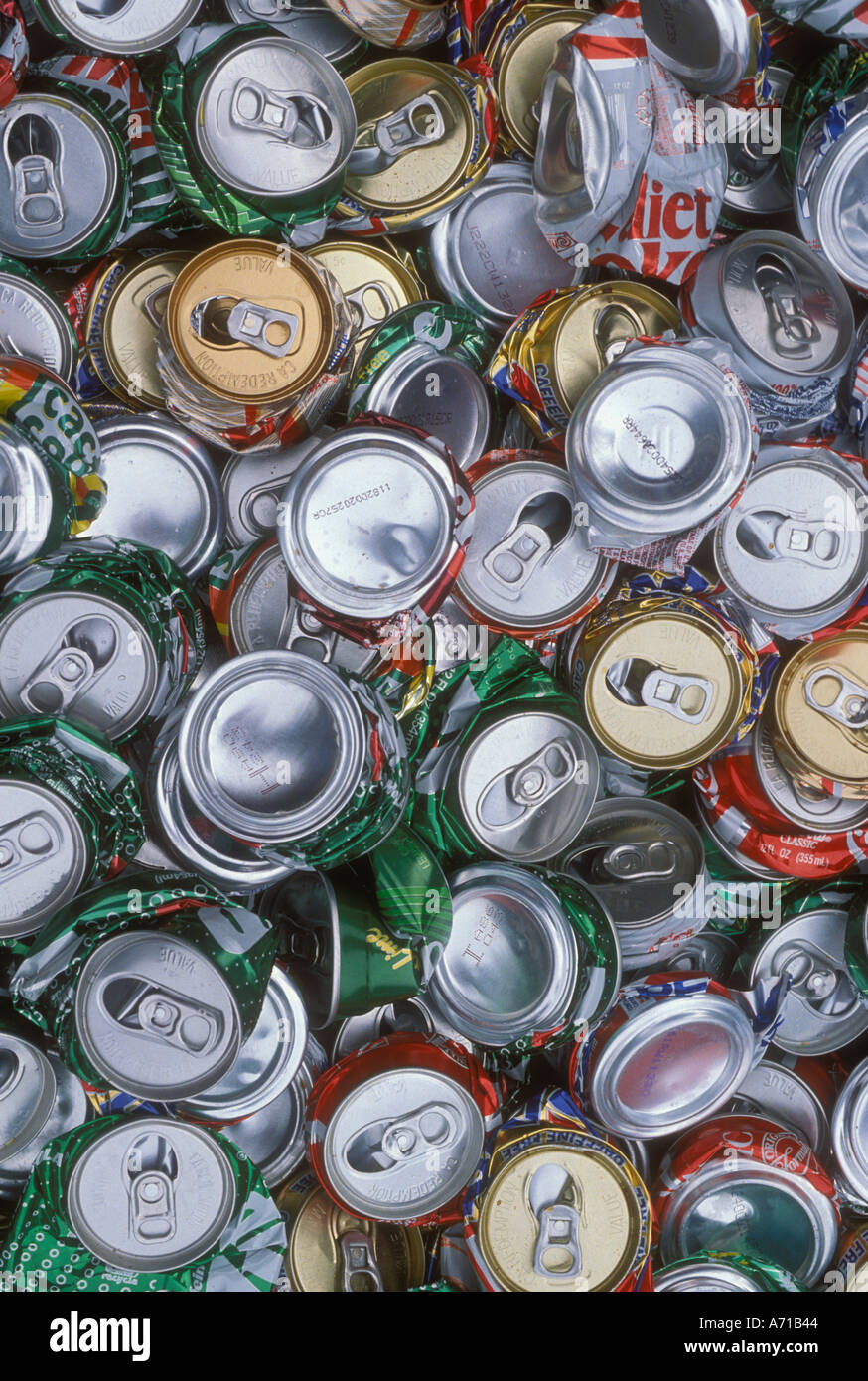 Recycling aluminum soda cans hires stock photography and images Alamy