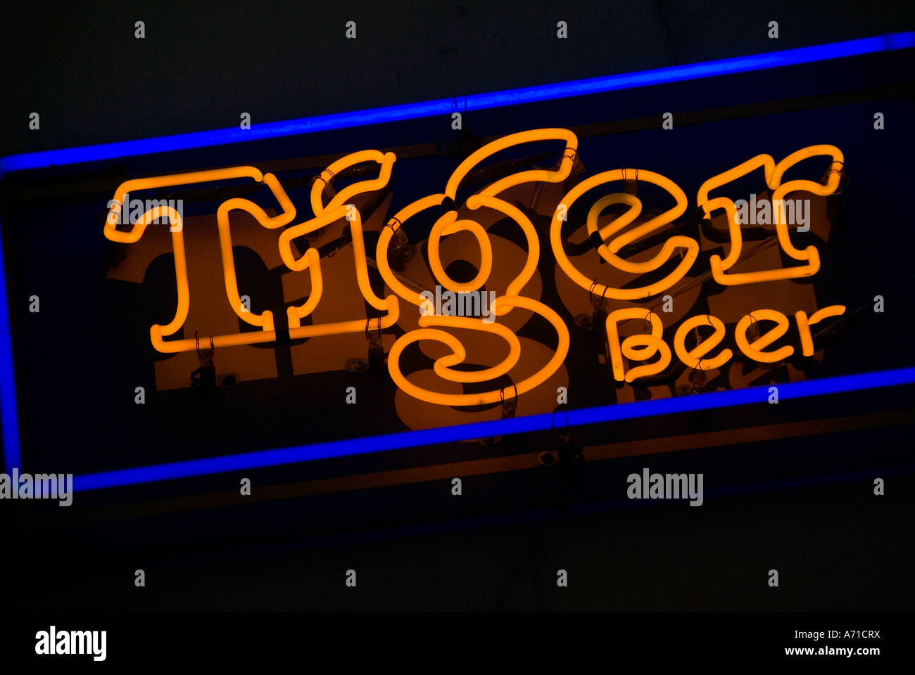 Tiger beer sign hi-res stock photography and images - Alamy