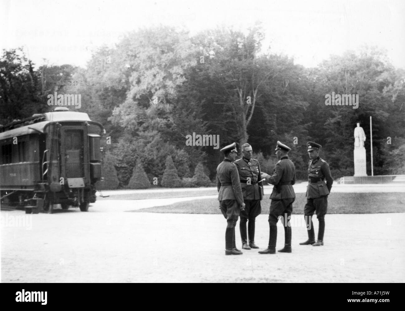 events, Second World War / WWII, France, Armistice at Compiegne, 22.6.1940, Stock Photo