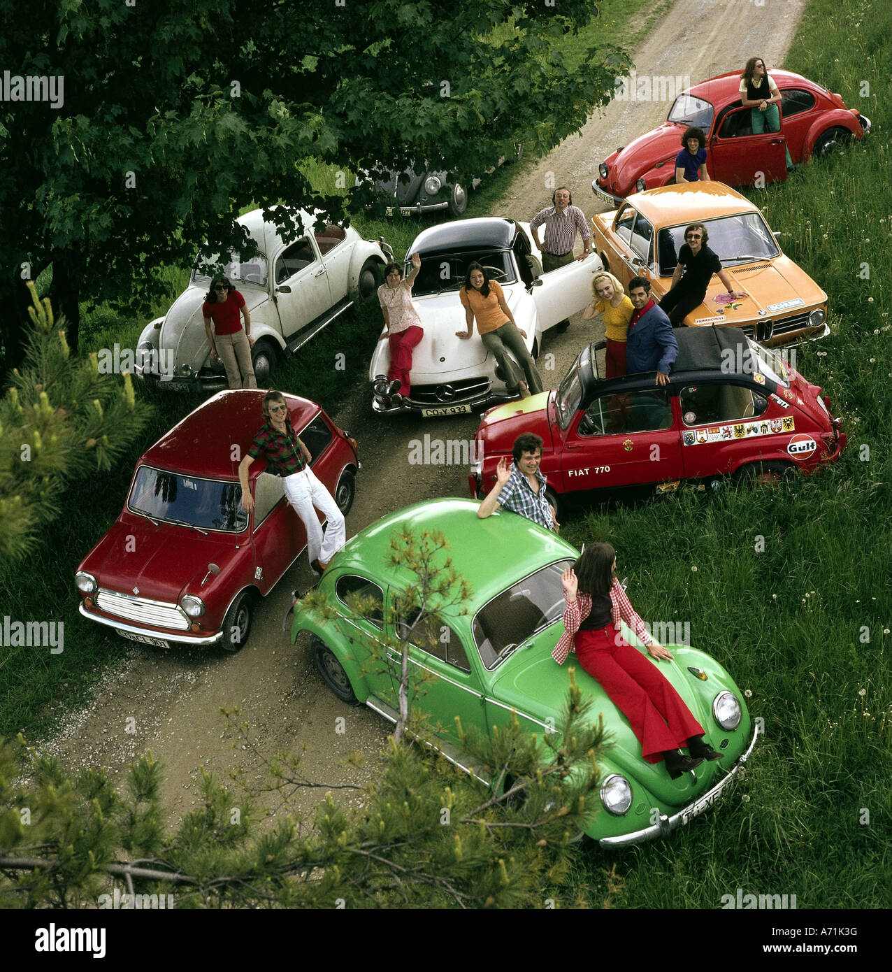 people, youth/teenager, group of youngsters with cars, Germany 1960s, 60s, 20th century, , Stock Photo