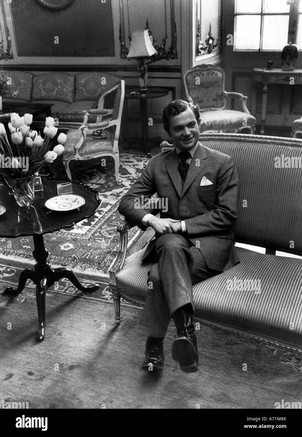 Charles XVI Gustaf, * 30.4.1946, King of Sweden since 15.9.1973, full length, sitting, Stockholm, 1971, Bernadotte, Crown Prince Stock Photo