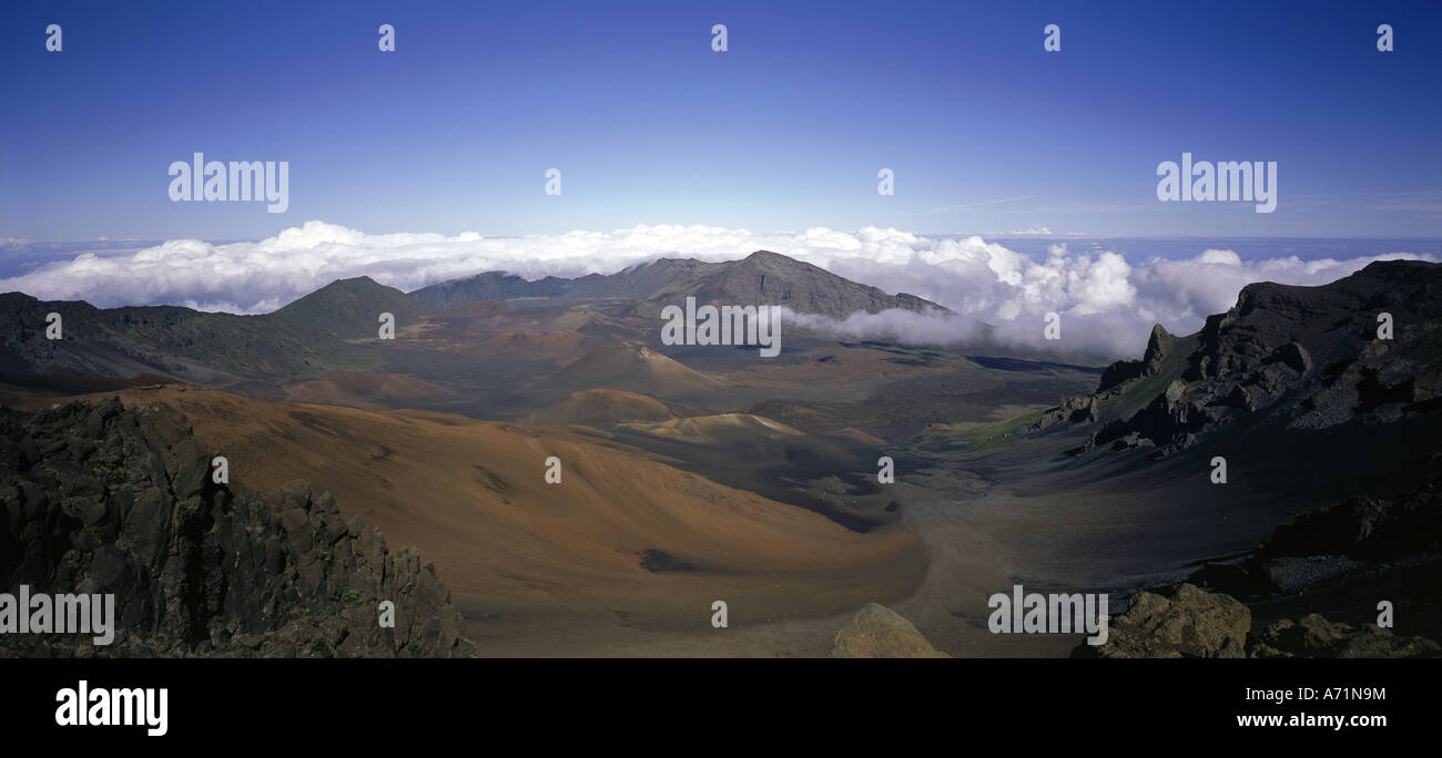 geography / travel, USA, Hawaii, Maui, cratered landscape, landscapes