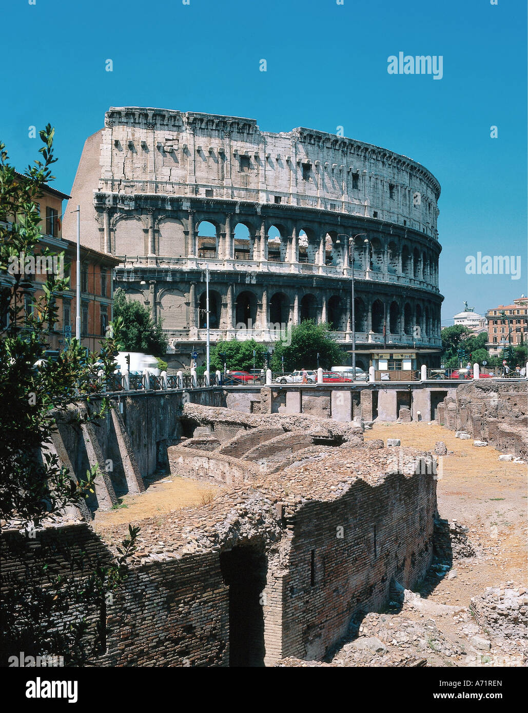 Kolosseum amphitheatrum flavium 79 ad of emperor vespasian opened hi