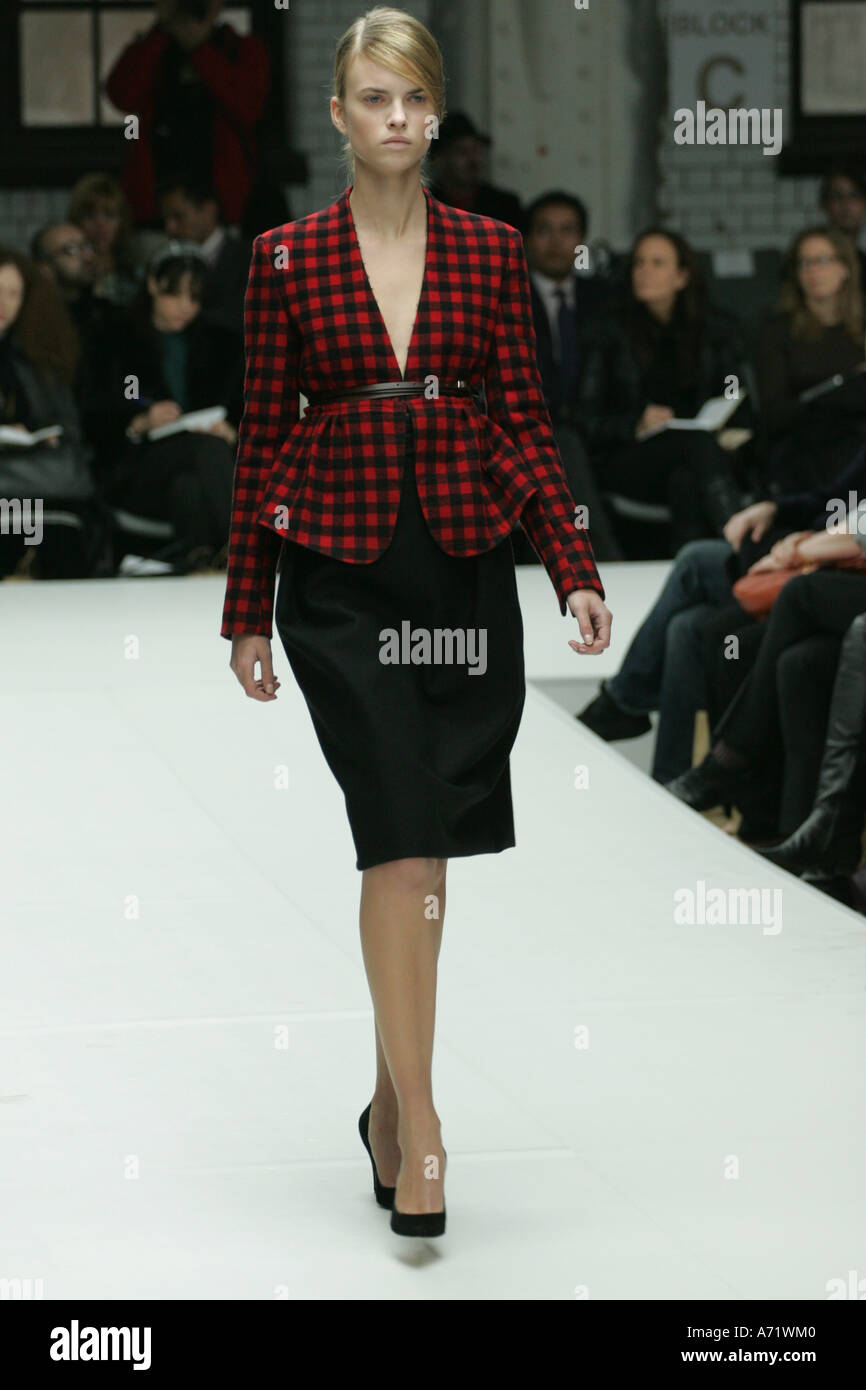 SS17 London Fashion Week Presentation / Aquascutum Blog 62 SS17 London Fashion Week Presentation / Aquascutum Blog 67