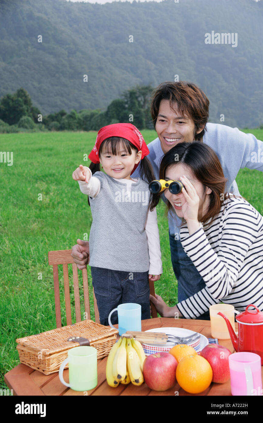 Asian family picnic fruit hi-res stock photography and images - Alamy