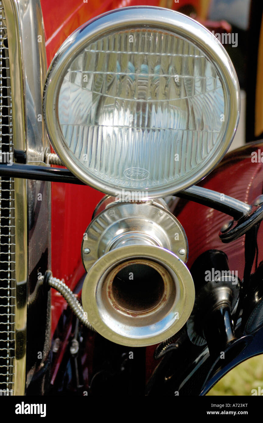 Vintage Car Horn High Resolution Stock Photography And Images Alamy
