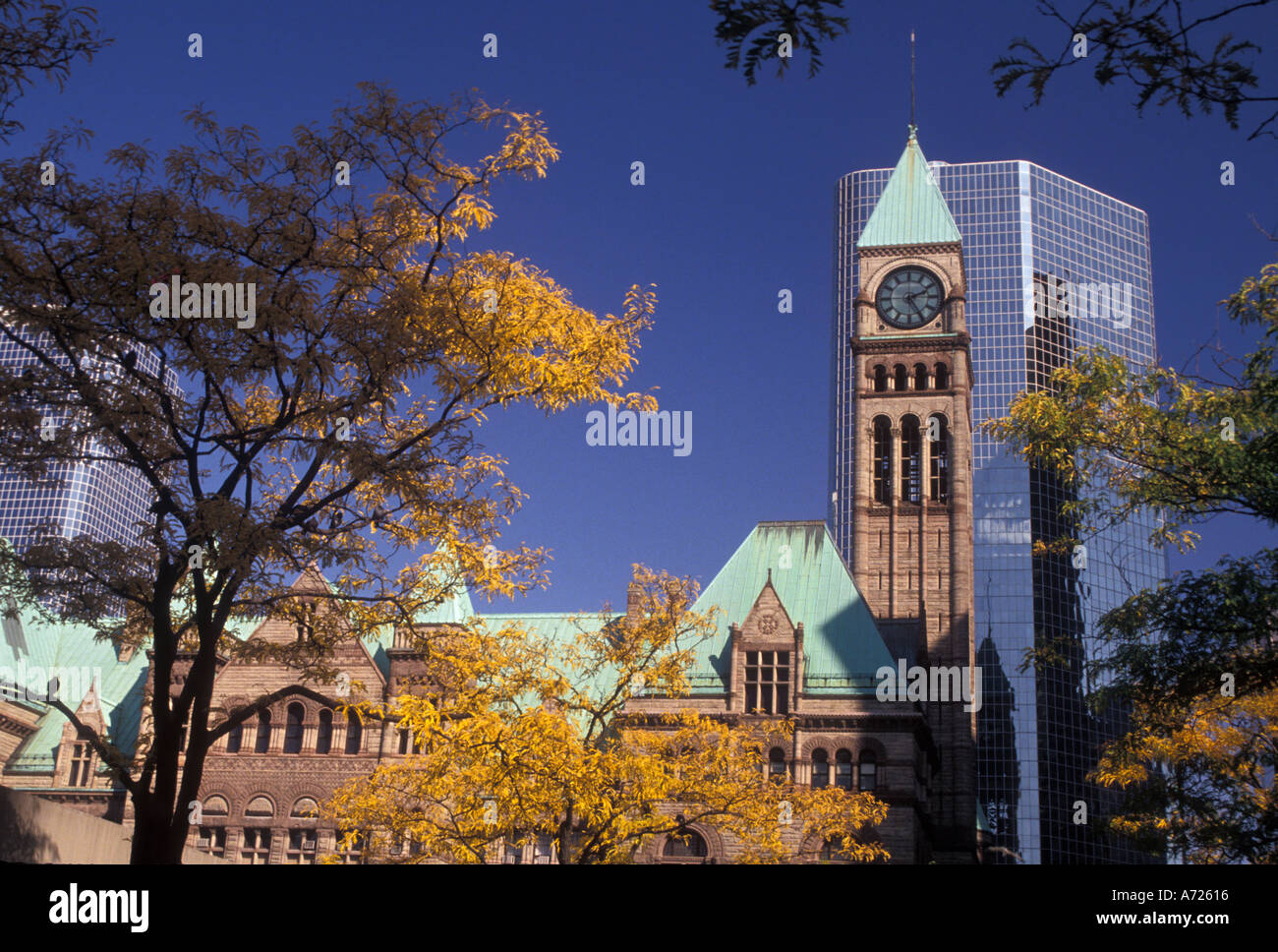 Toronto modern hi-res stock photography and images - Alamy