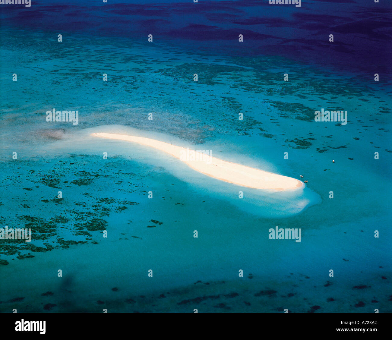 Coral Cay Sandy Island On The Great Barrier Reef Off Queensland Australia Stock Photo Alamy
