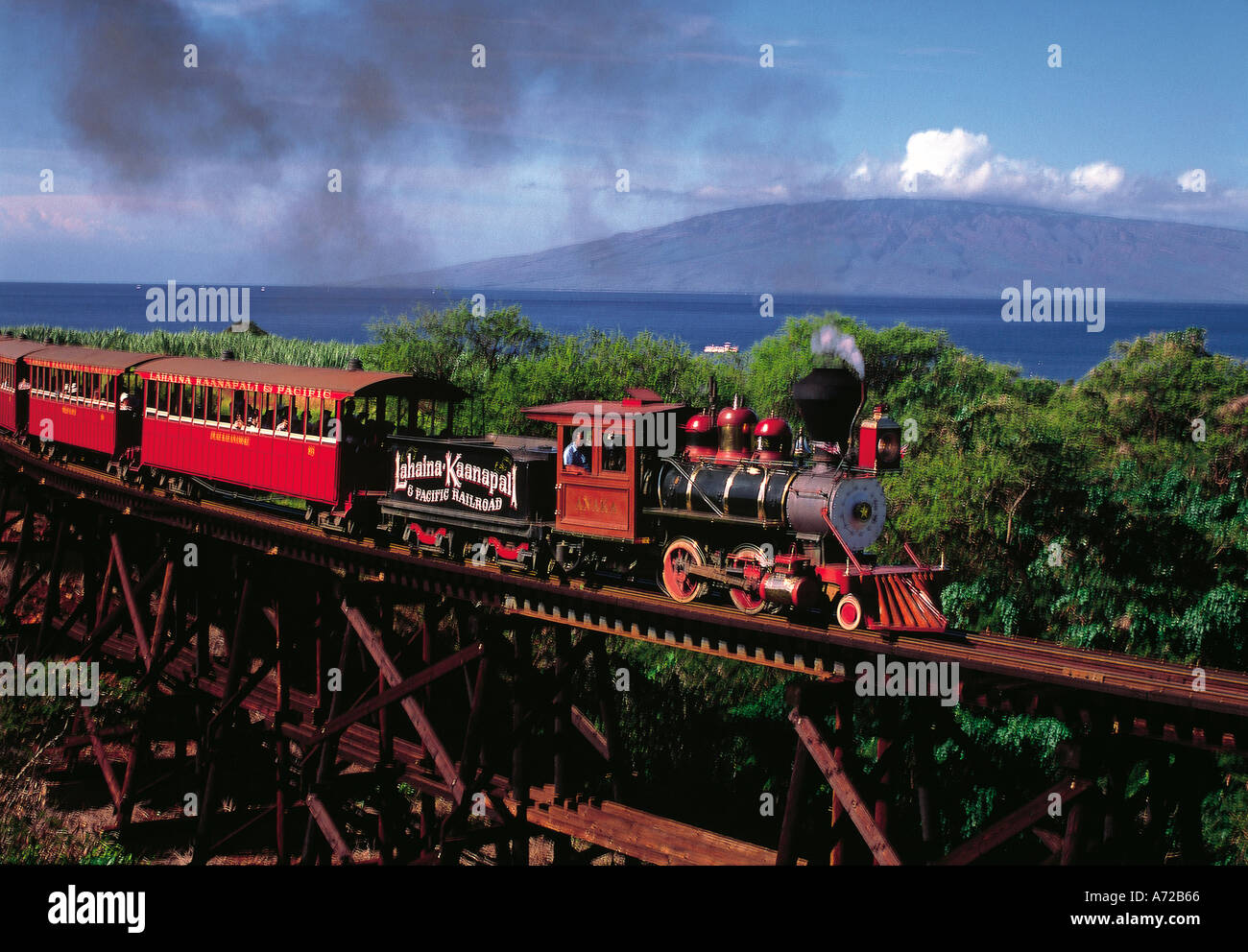 Lahaina sugar cane train maui hires stock photography and images Alamy