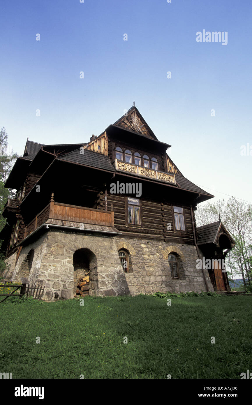 EUROPE, Poland, Carpathian Mountains; Zakopane, Tatra Mountains; Villa
