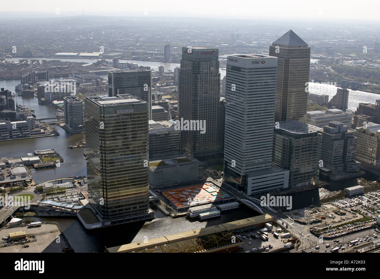 Canary wharf london ariel hi-res stock photography and images - Alamy
