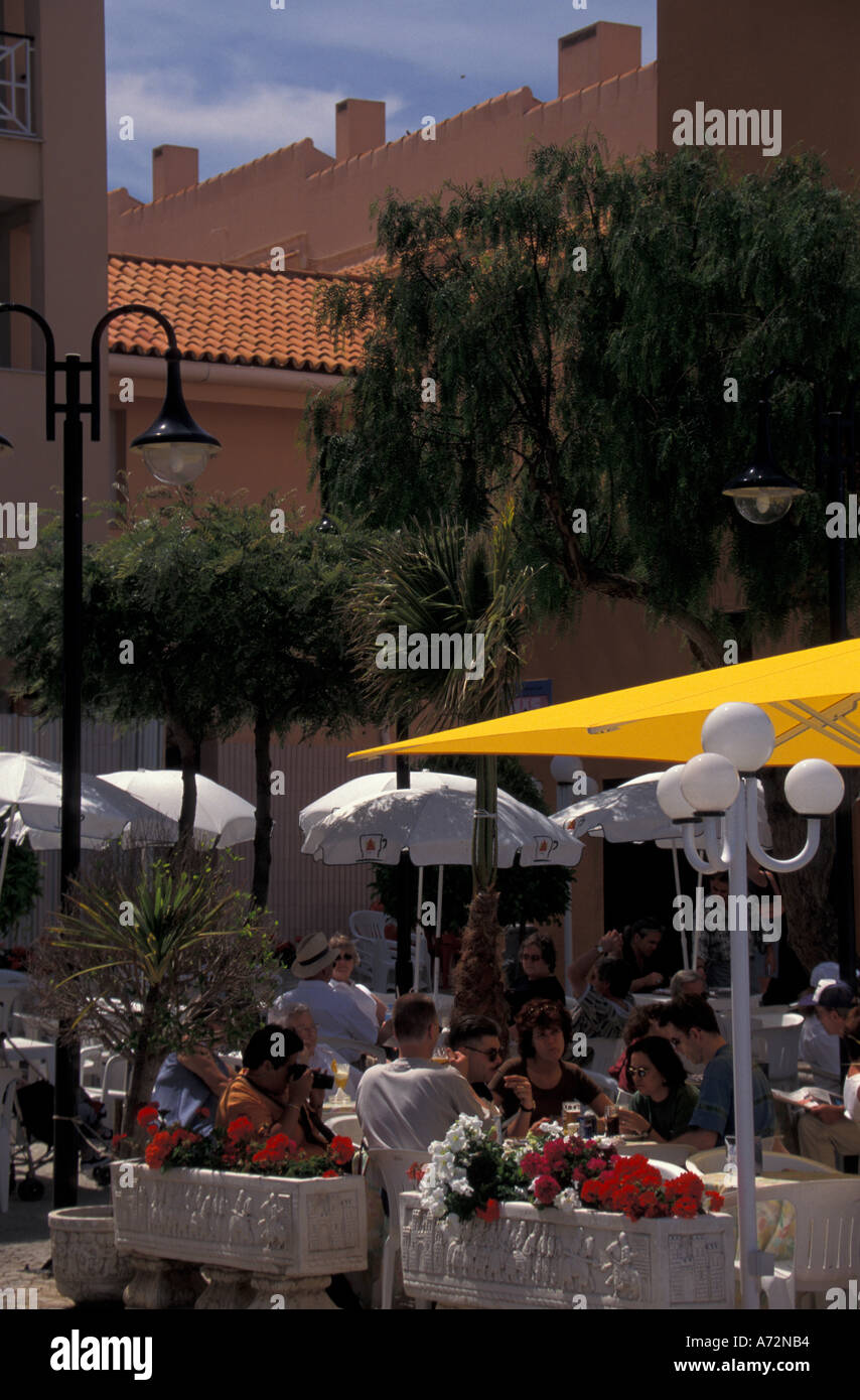 Portugal, Algarve. Vilamoura Marina, alfresca dining. Stock Photo
