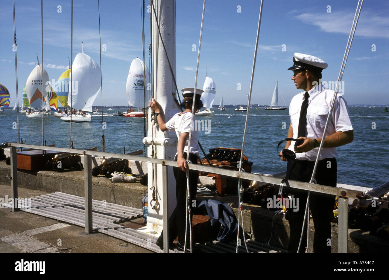 Racing yachts line hi-res stock photography and images - Alamy