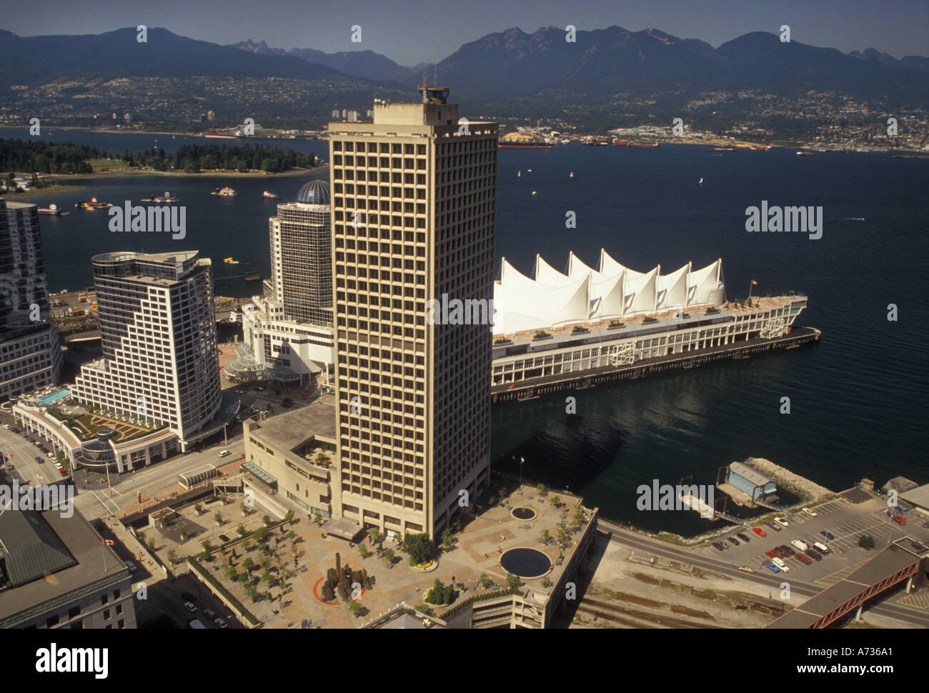 Port of vancouver canada aerial hi-res stock photography and images - Alamy