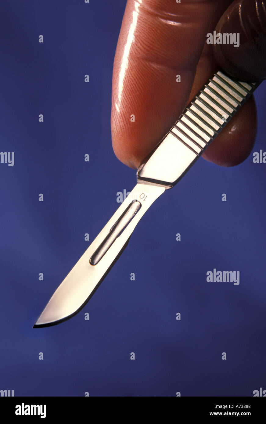 Surgical knife hires stock photography and images Alamy