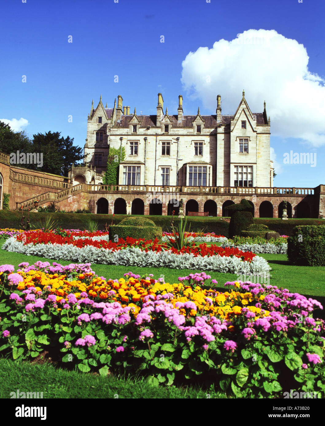Sports clubs and fitness halls of Simferopol Sports clubs and fitness halls of Simferopol