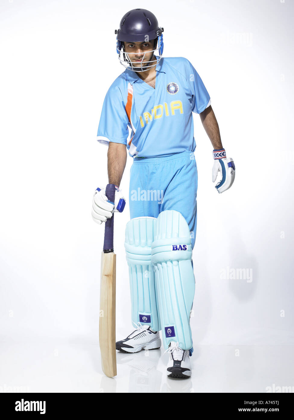 Indian batsman ready for cricket match Stock Photo Alamy