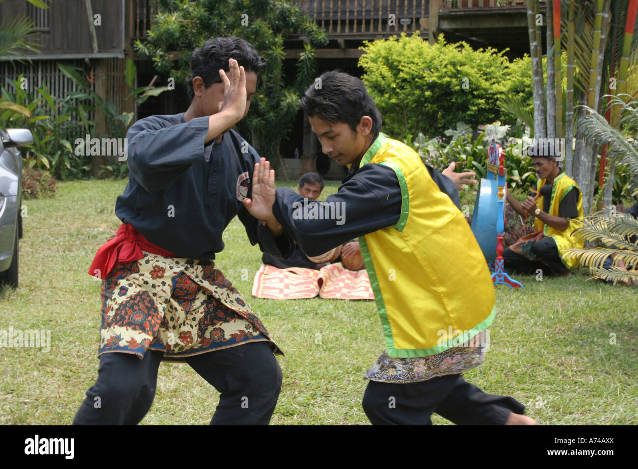 Malay art of self defence known as Silat, Malaysia Stock Photo Alamy