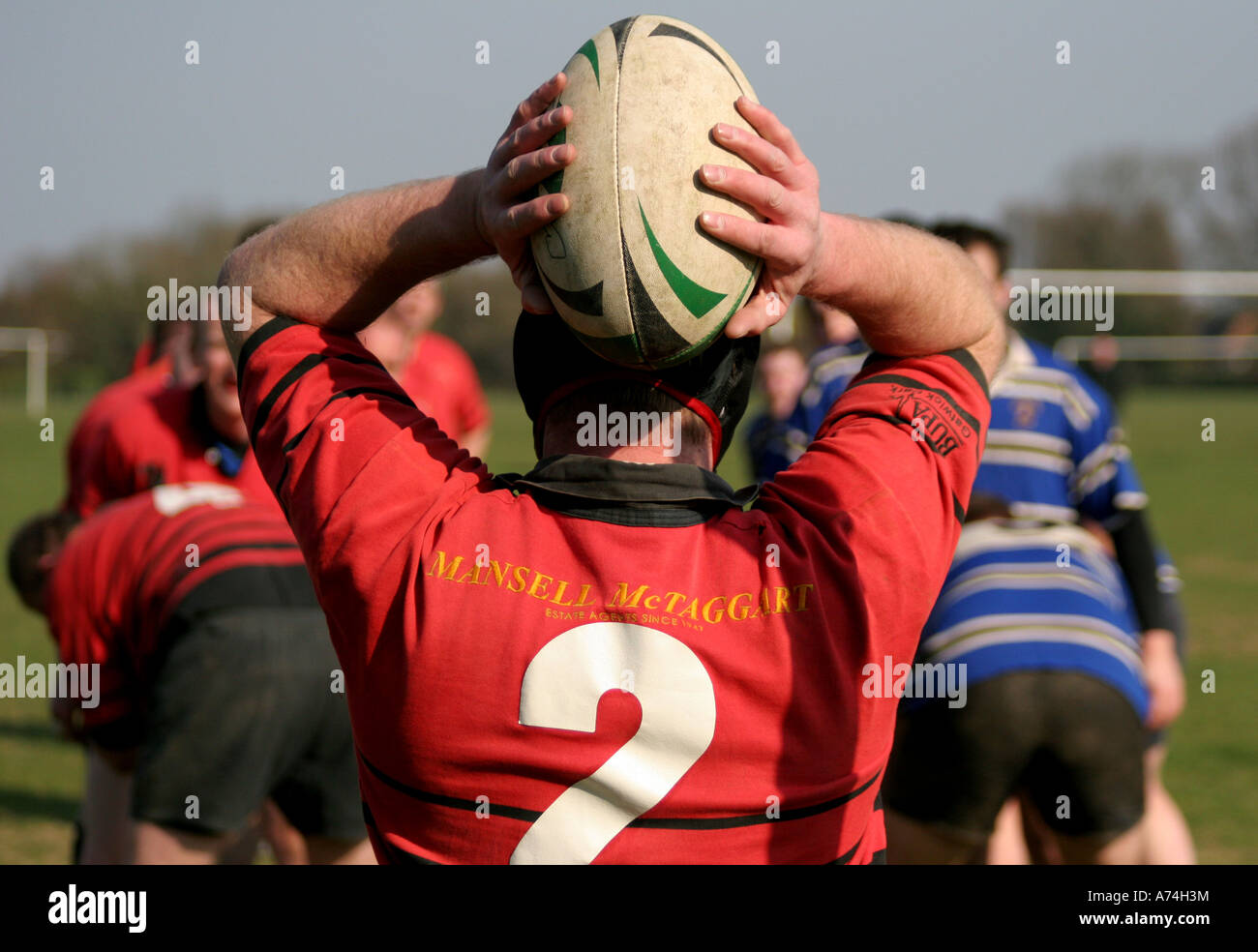 Eng Rugby Line Out Contest the line out ball hi-res stock photography and images - Alamy