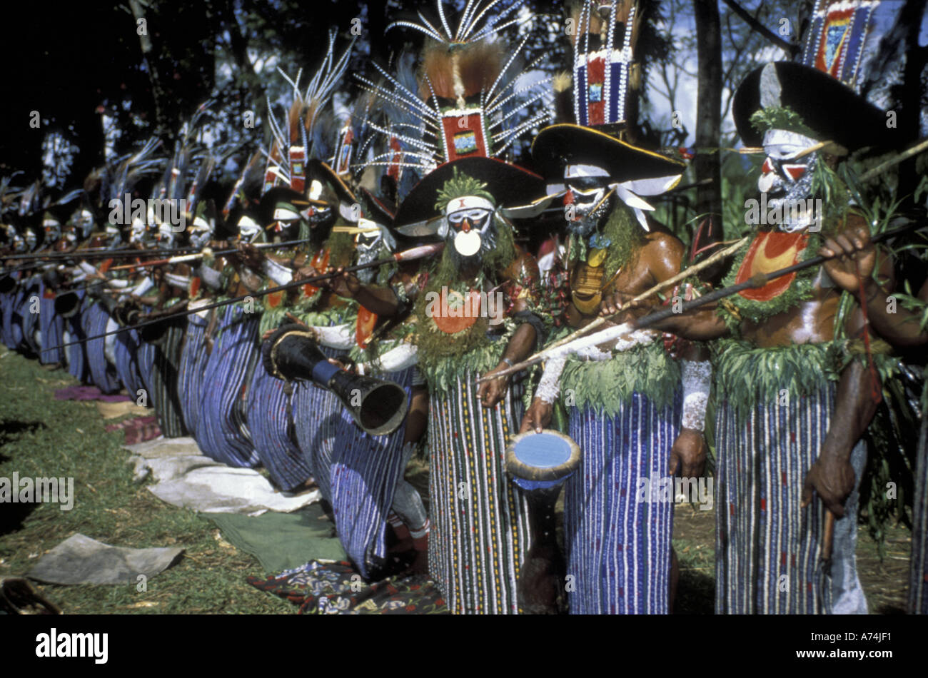 Papua new guinea music musical instrument hi-res stock photography and