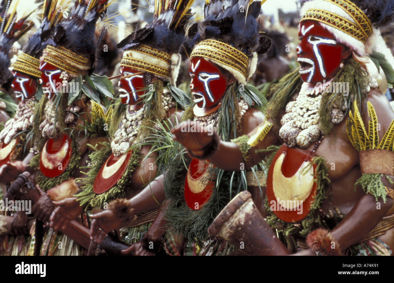 Papua new guinea music musical instrument hi-res stock photography and
