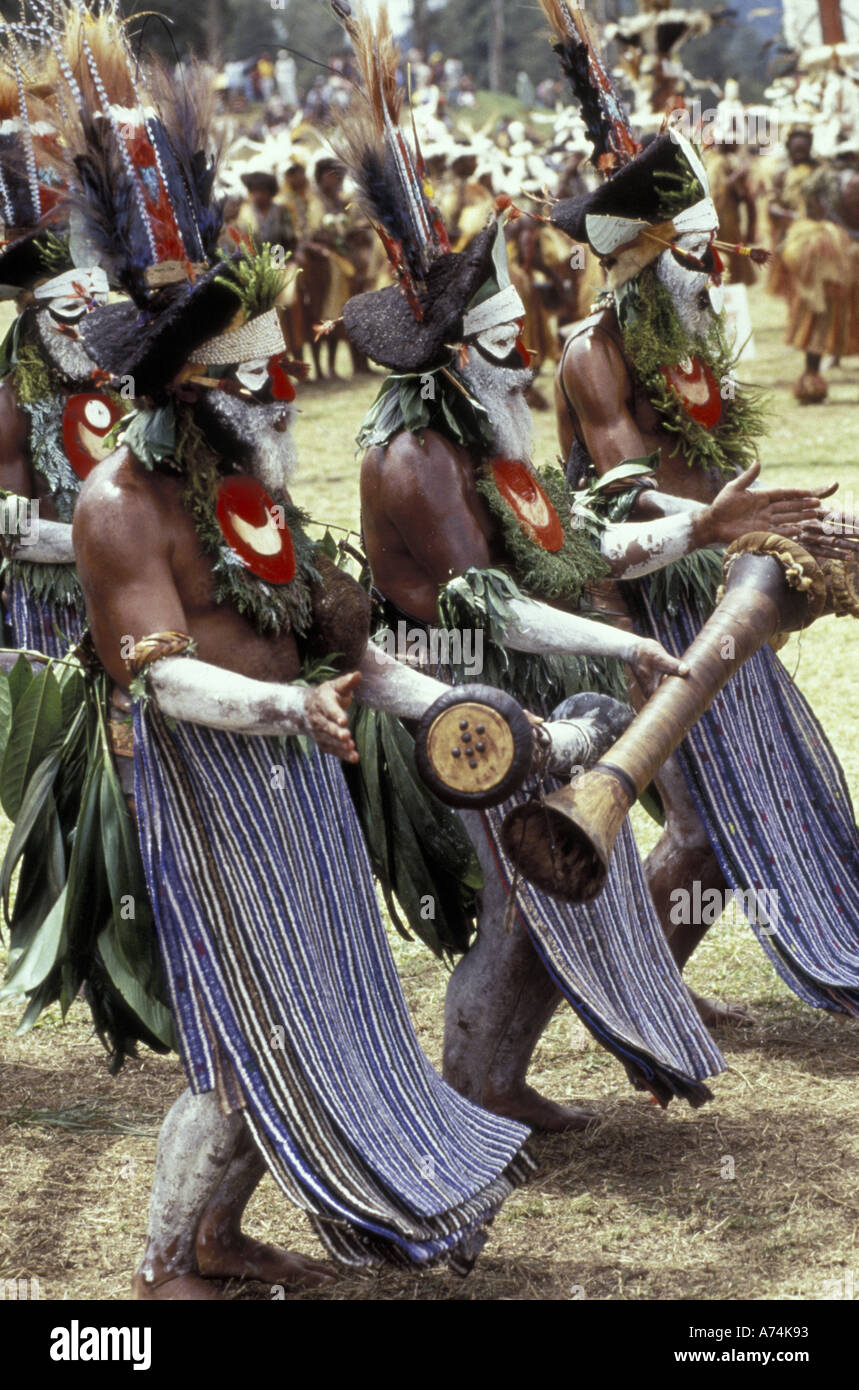 Papua new guinea music musical instrument hi-res stock photography and