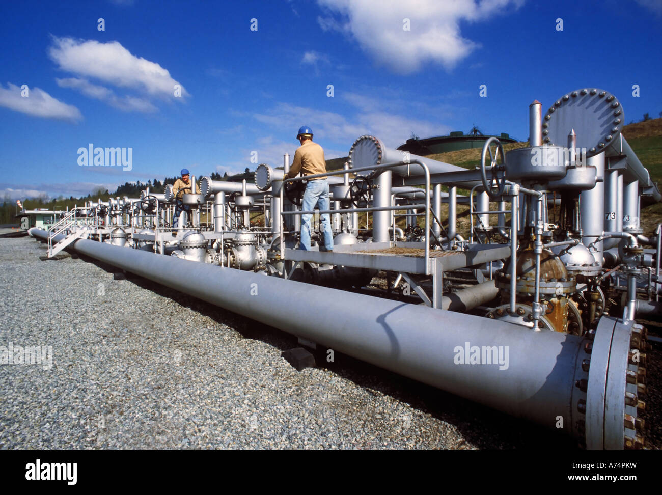 Tank farm valves hires stock photography and images Alamy