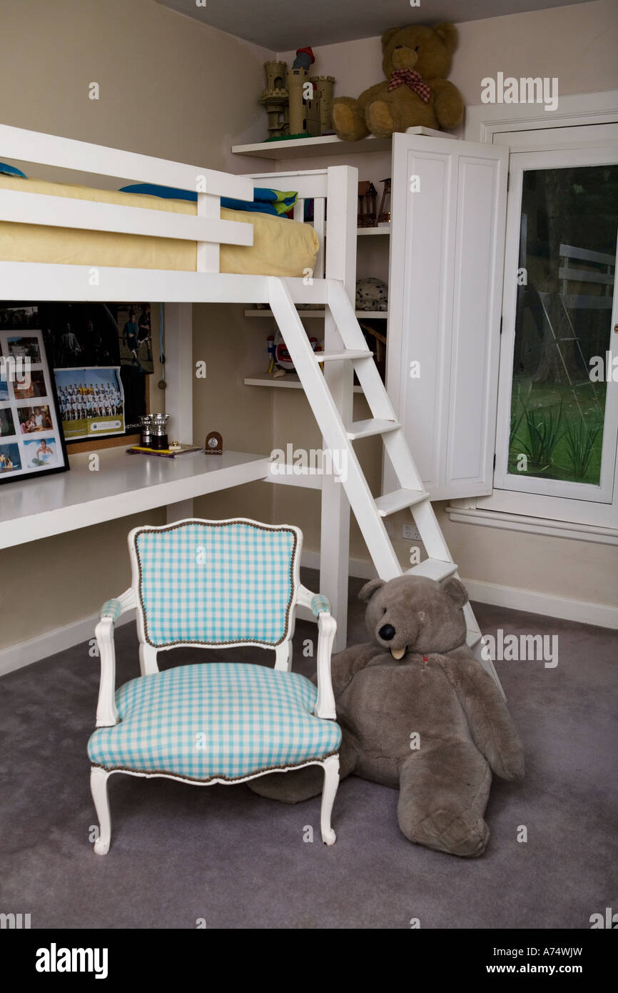 Empty child's bedroom Stock Photo - Alamy