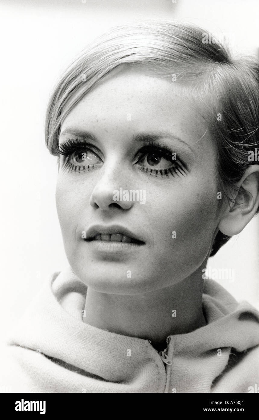 TWIGGY  - UK fashion model wearing design by Jeff Banks in May 1967.  Photo Tony Gale Stock Photo