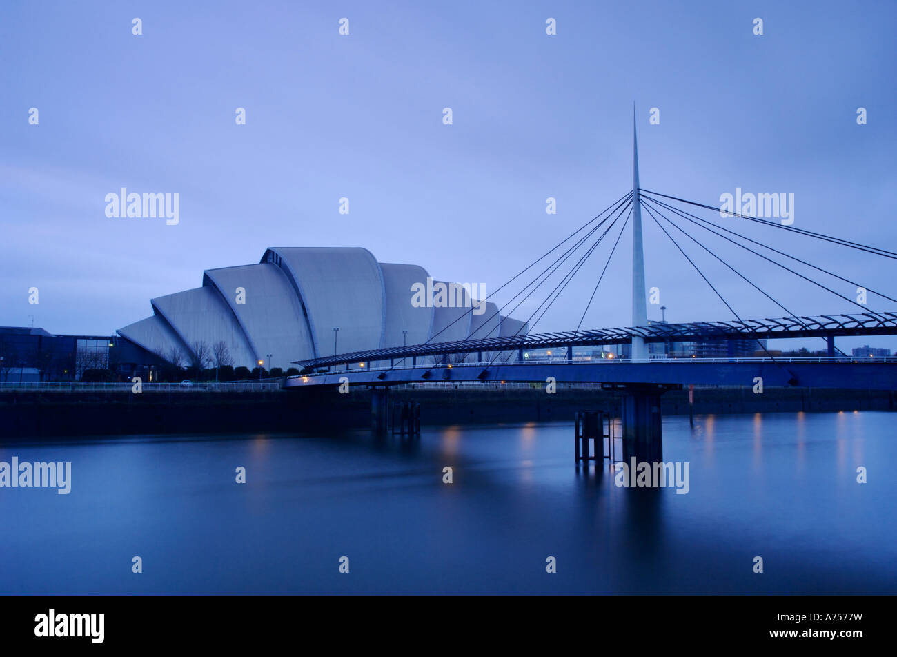 Bells Bridge and Scottish Exhibition and Conference Centre River Clyde ...