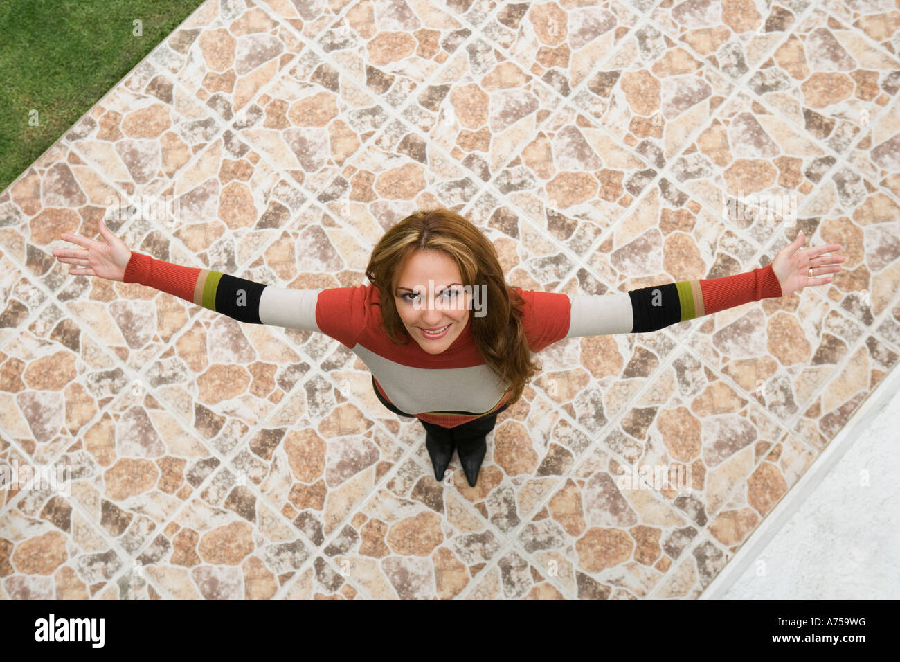 Outstretched arm hi-res stock photography and images - Alamy