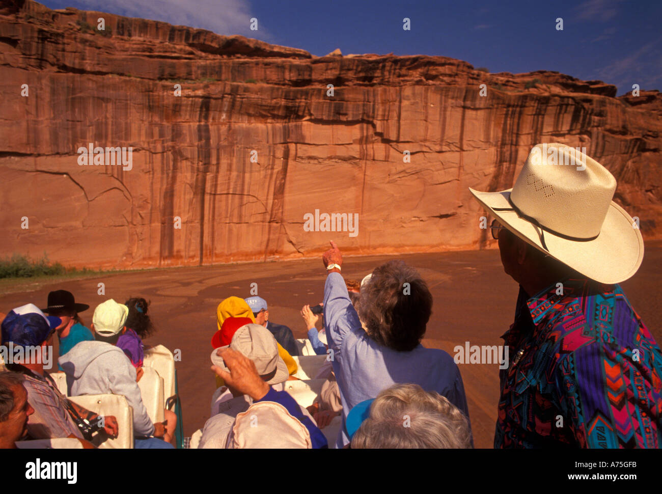 Navajo reservation guided tours Arizona