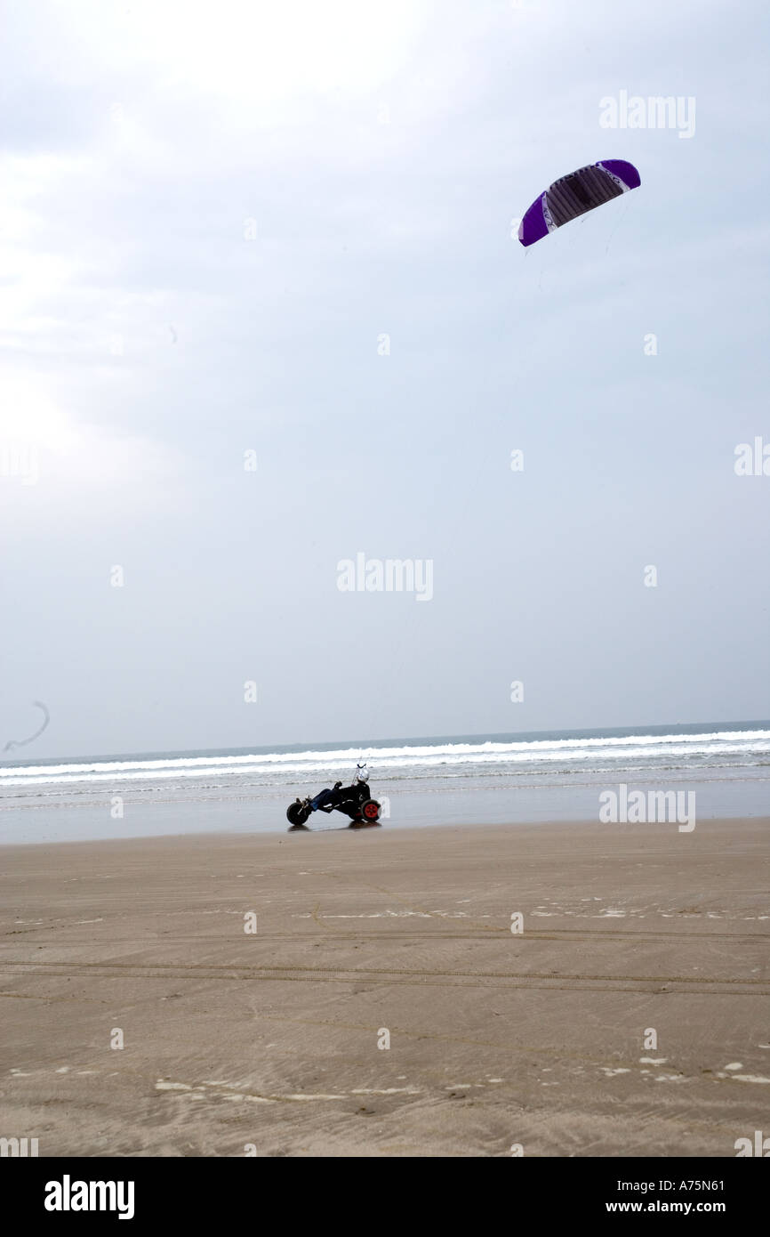 Kite buggies at Black Rock Sands North Wales Stock Photo - Alamy