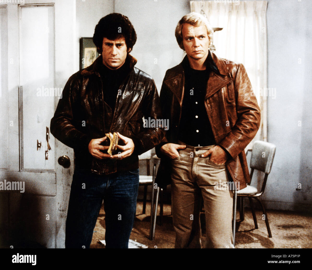 STARSKY AND HUTCH US TV series 1975 to 1979 with Paul Michael Glaser at left as Starsky and David Soul as Hutch Stock Photo