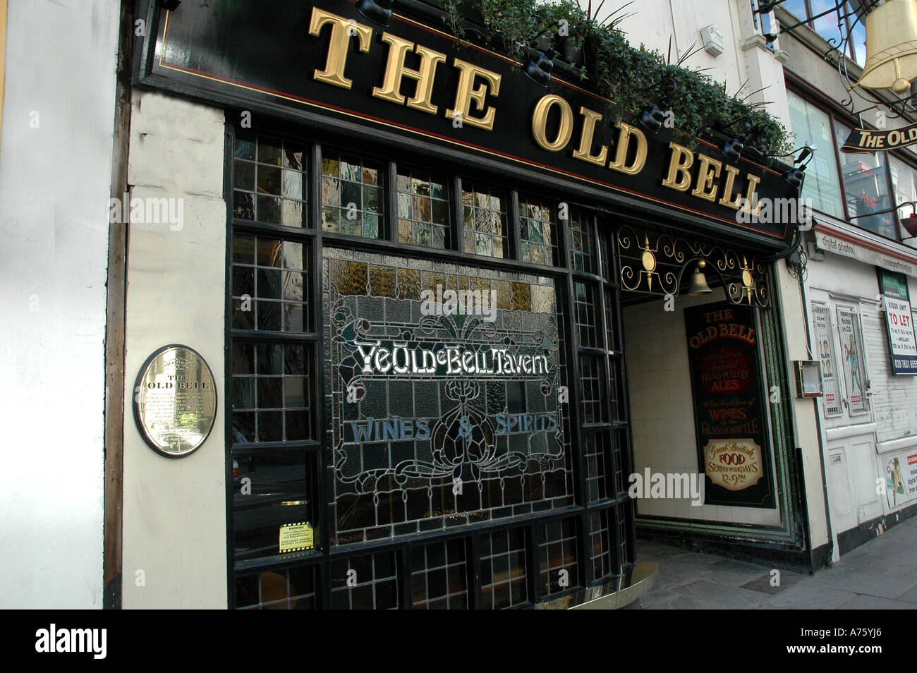 The Old Bell =A Pub in Fleet Street  London Stock Photo