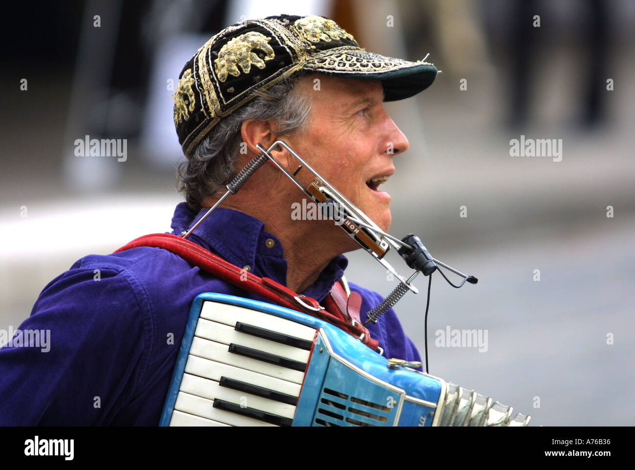 Harmonica accordion outlet