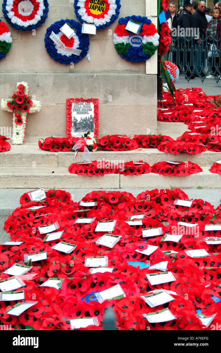 Poppy wreaths on the Cenotaph on Remembrance Day 2006 in London Stock ...