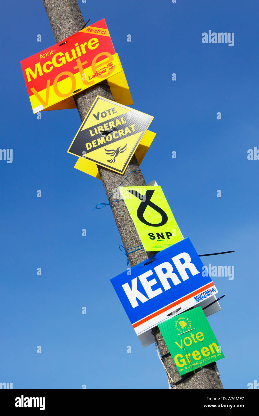 Scotland, Stirling. Political Party signs on lamp post. 2005 General Election Stock Photo