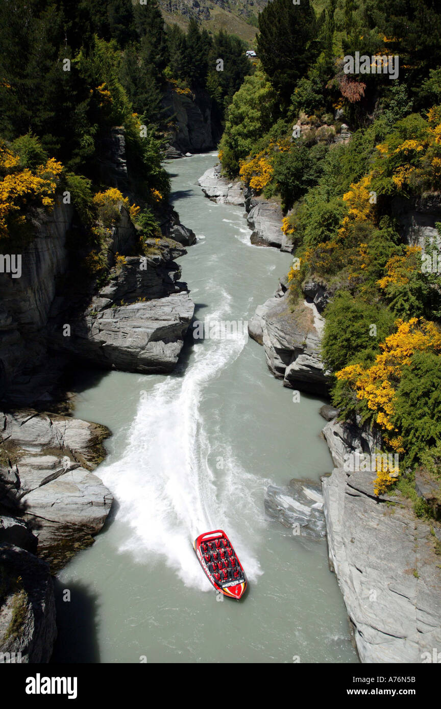 Shotover Jet Boat Shotover River Queenstown New Zealand Picture by Barry  Bland 9 12 03 Stock Photo - Alamy