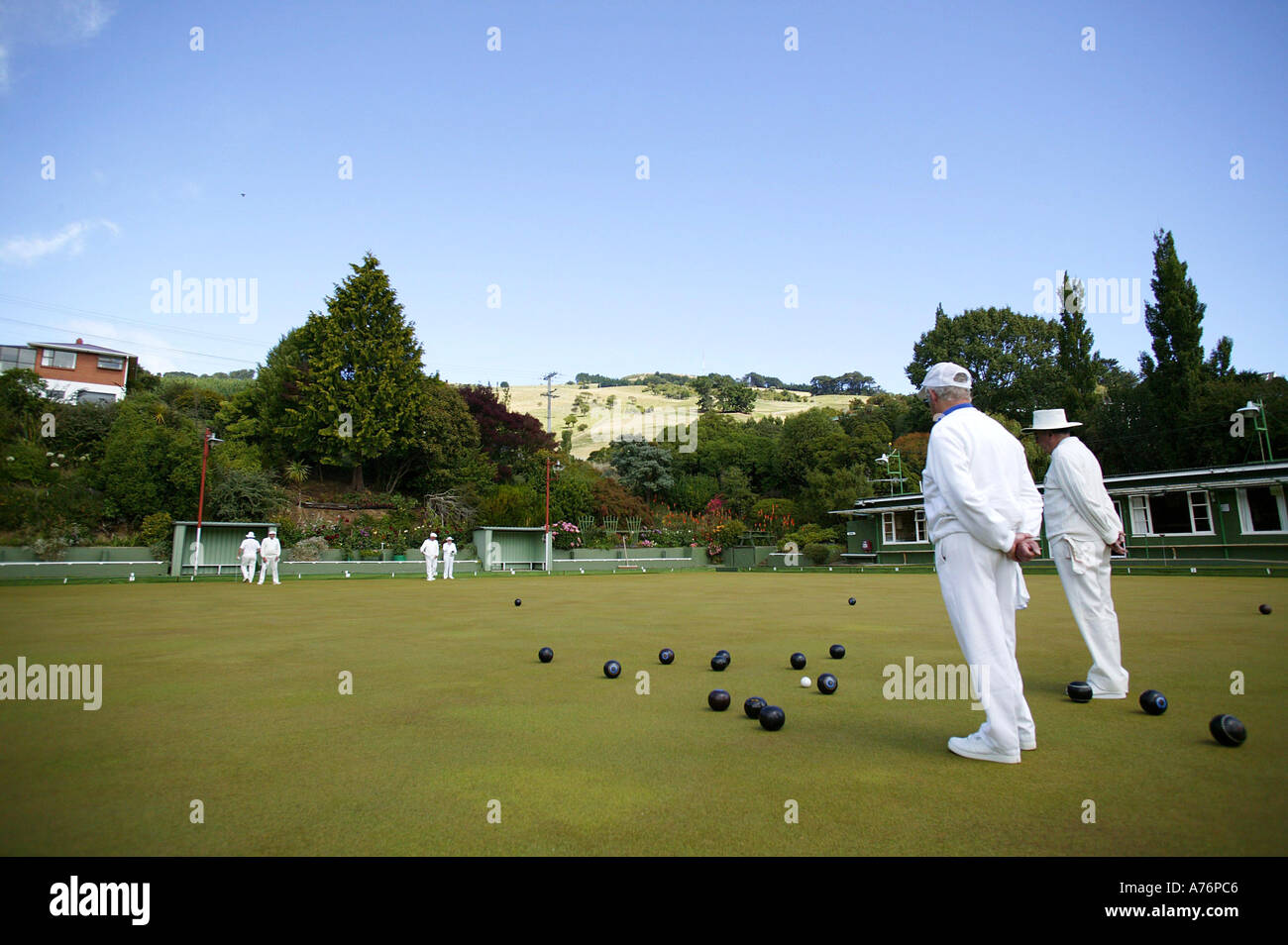 LAWN BOWLS MACANDREW BAY BOWLING CLUB NEW ZEALAND 18 FEB 2004 Stock