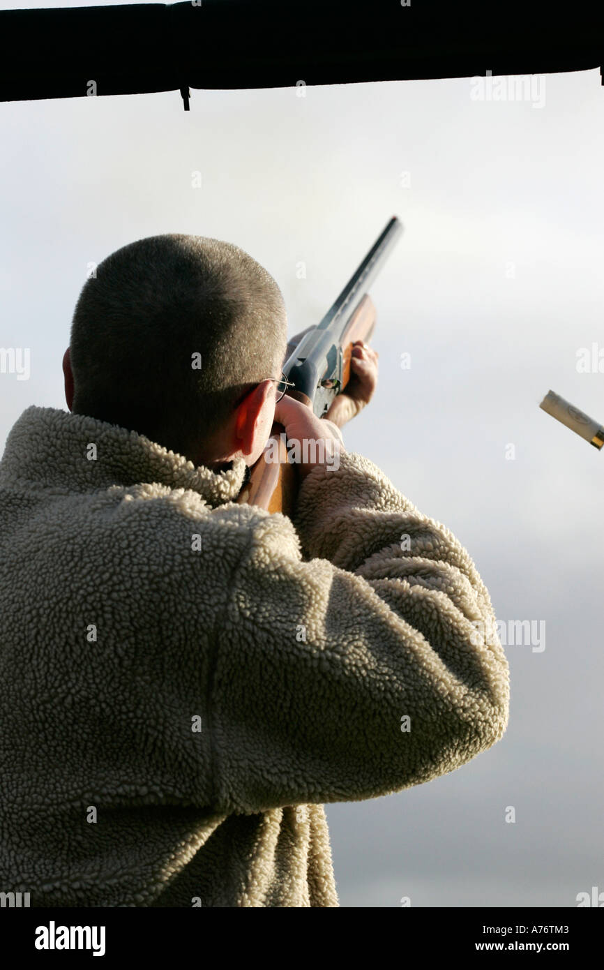 Shotgun cartridge ejecting hires stock photography and images Alamy