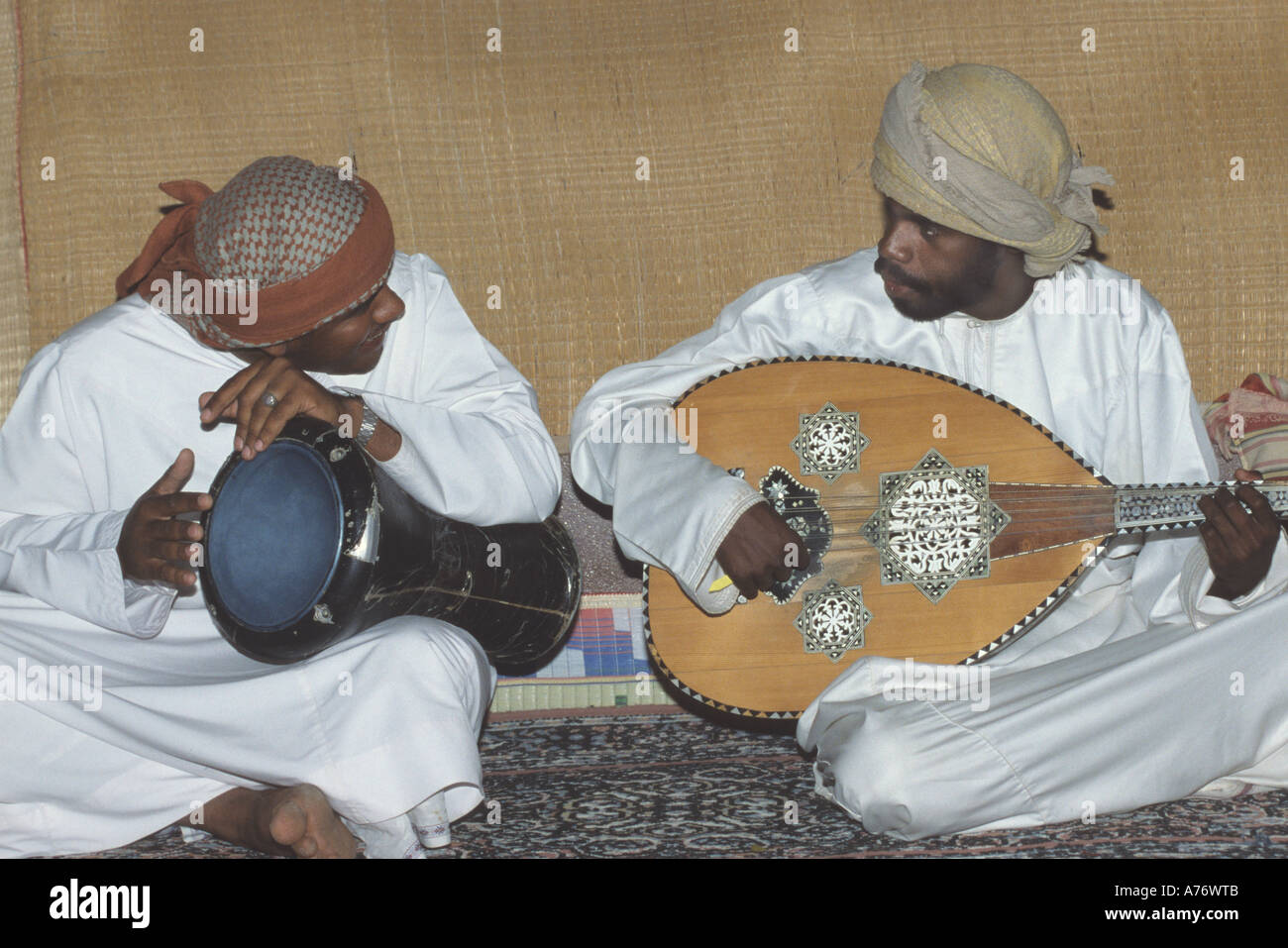 Arabian Music Stock Photos & Arabian Music Stock Images - Alamy