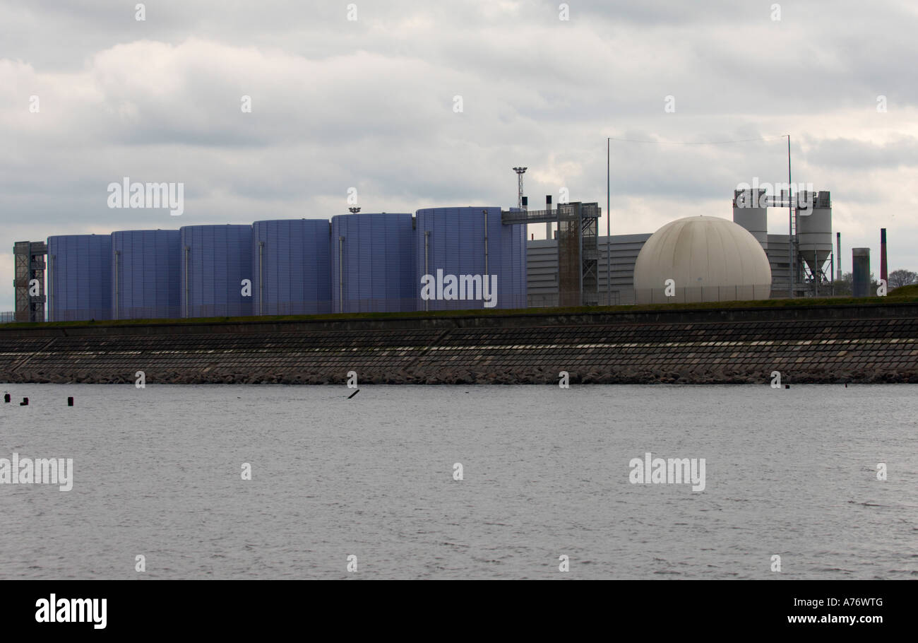 The Thames Water Seafield Wastewater Treatment Plant in Leith Edinburgh Stock Photo Alamy