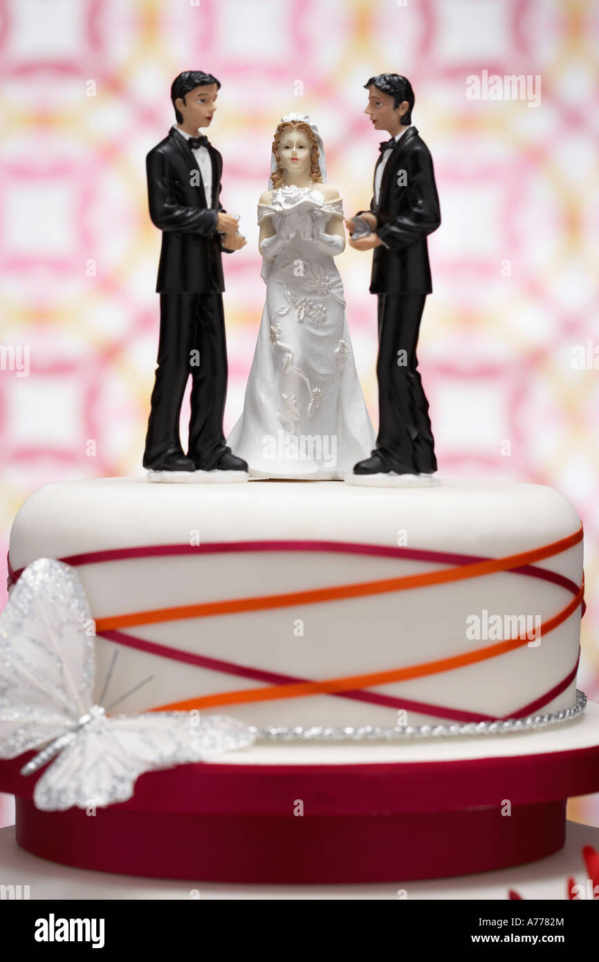 Figurines on Wedding Cake Stock Photo Alamy