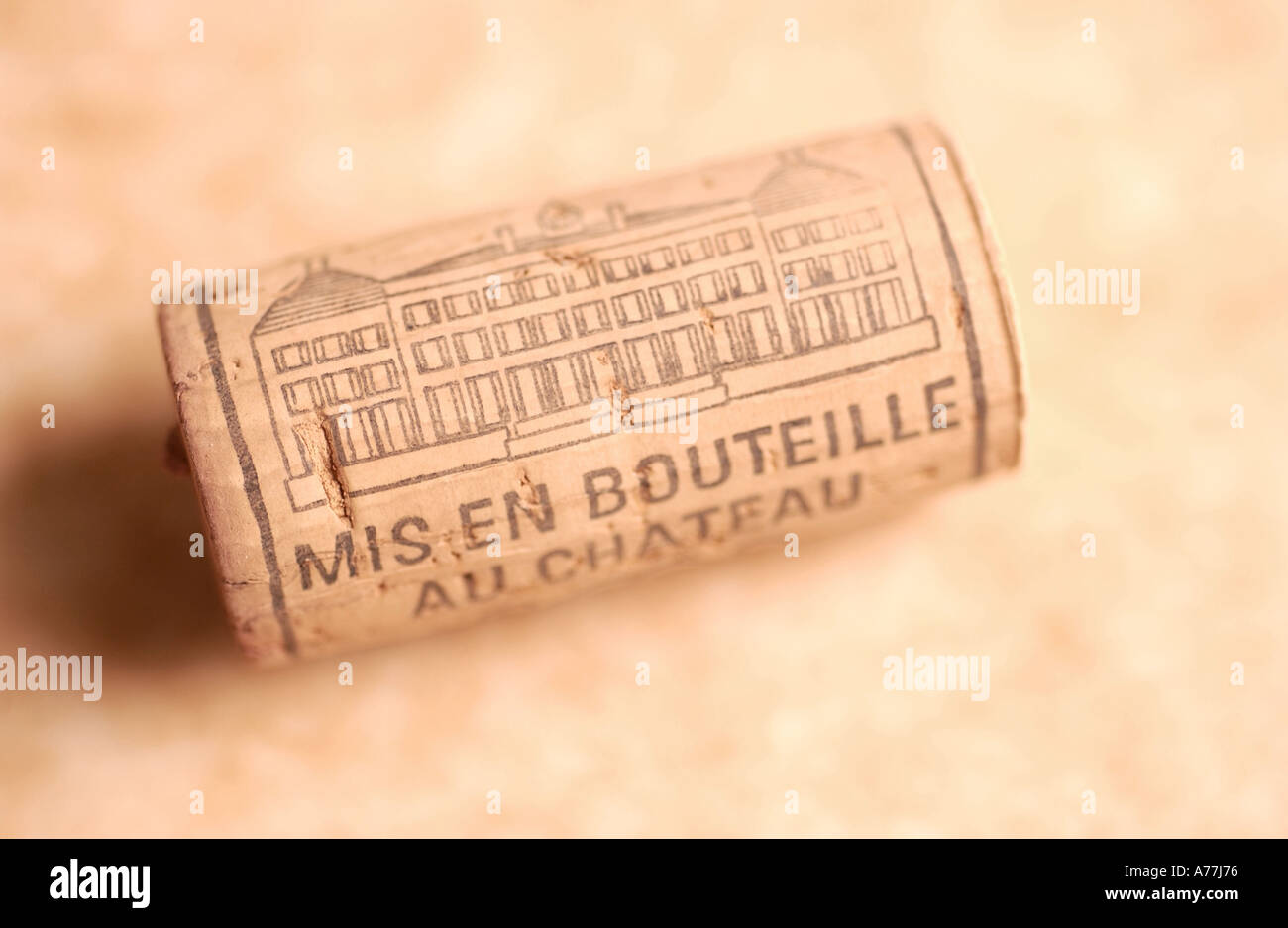 Wine cork Mis en bouteille au chateau Stock Photo Alamy