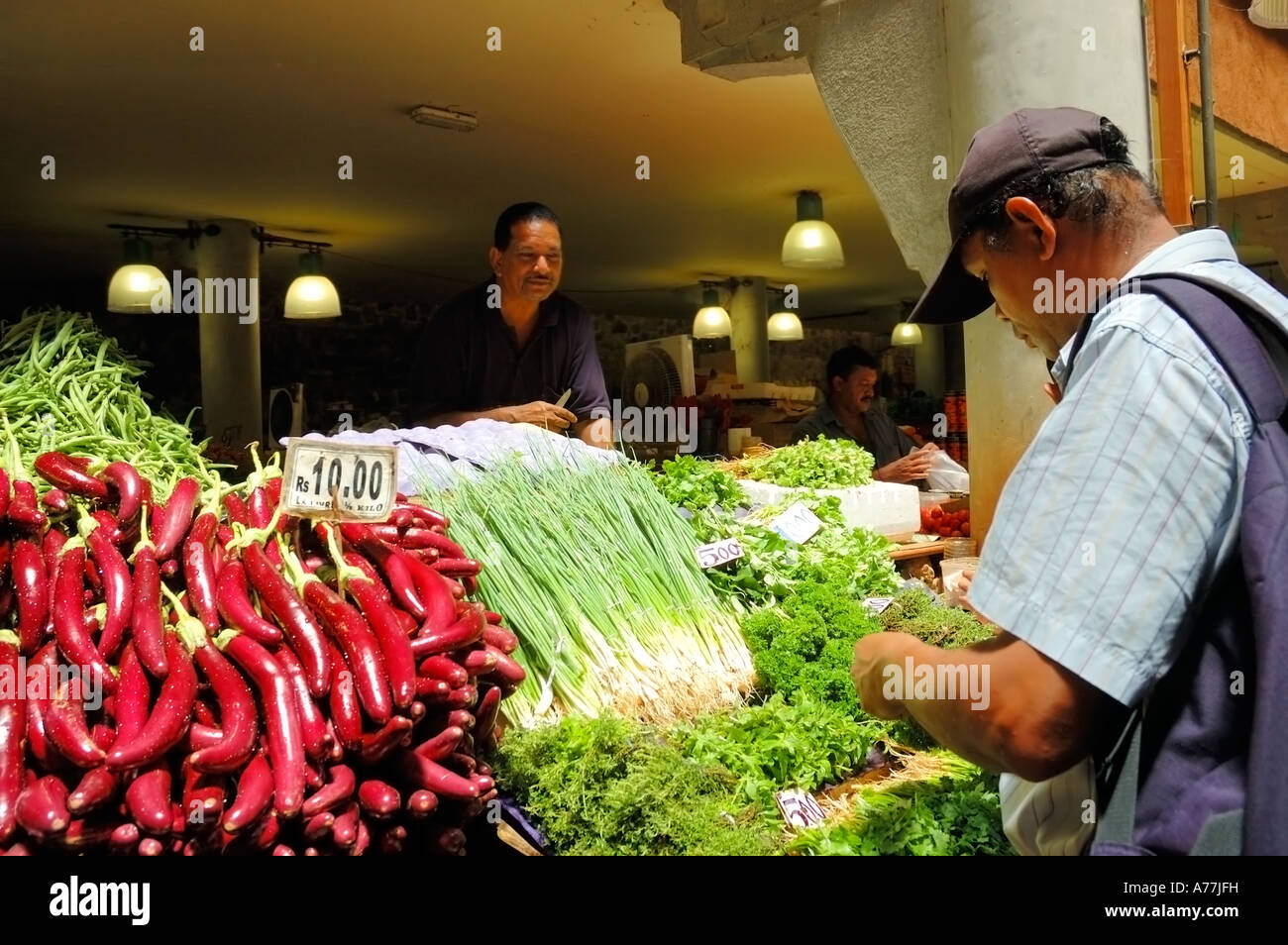 'Port Louis' 'Mauritius island' Mauritians at 'Food Market' Stock Photo