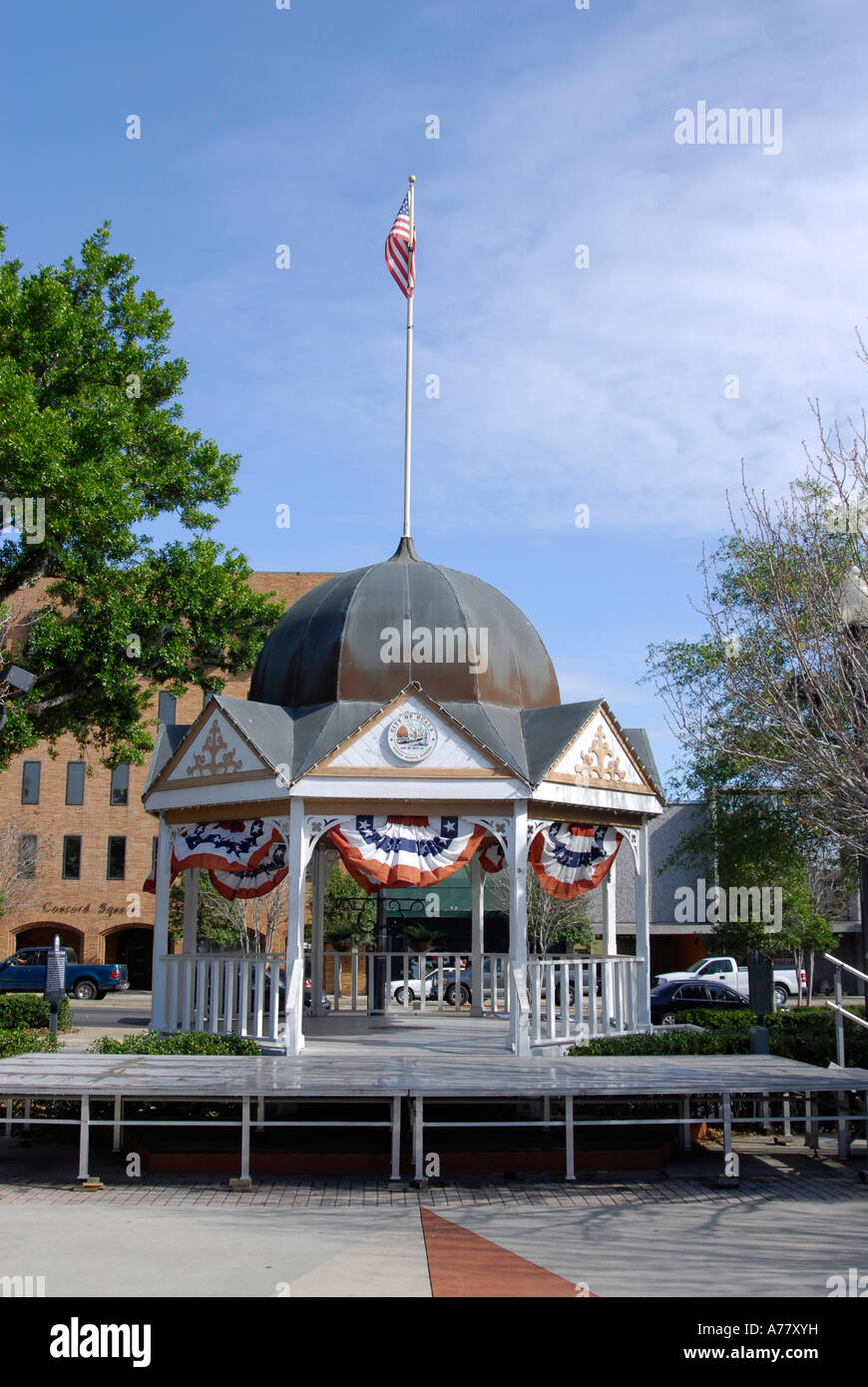 The downtown gazebo in the square in Ocala Florida FL Stock Photo Alamy